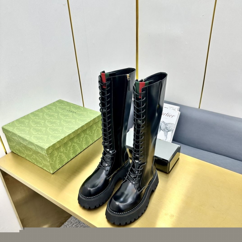 G*u*i boots